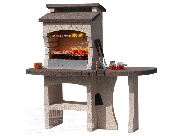Un barbecue preasseblato con tavolino