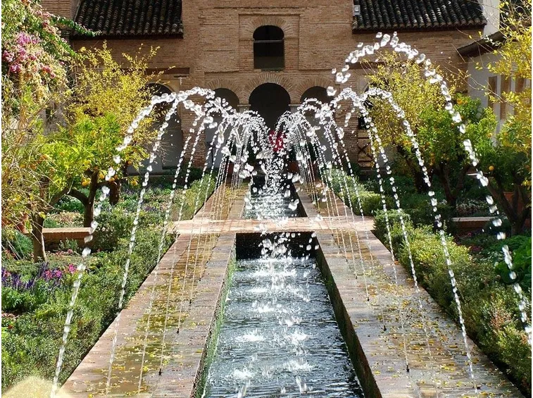 fontanella da giardino