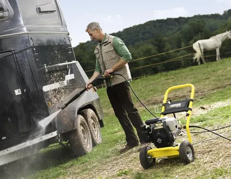 Esempio di uso dell'idropulitrice
