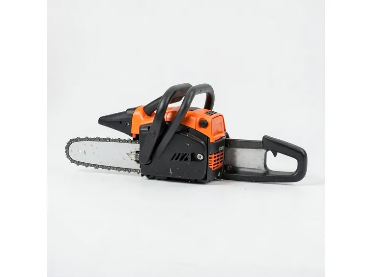 La motosega Castor modello PR 410