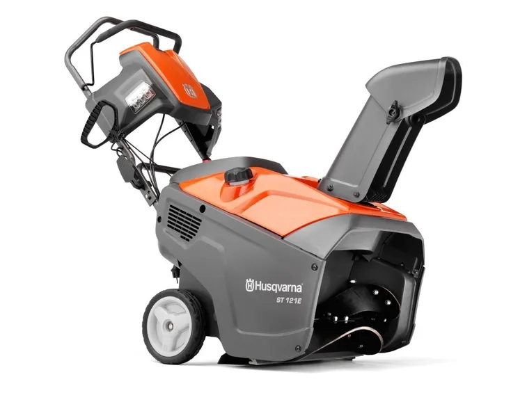 Husqvarna ST 121E
