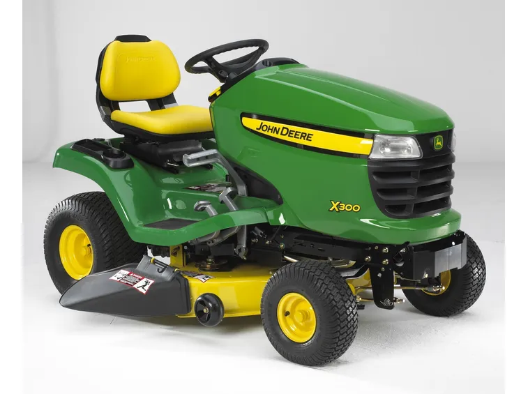 Trattorino John Deere X300