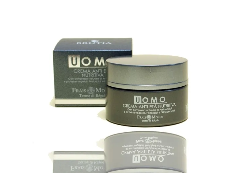 Confezione di crema viso anti età per uomo