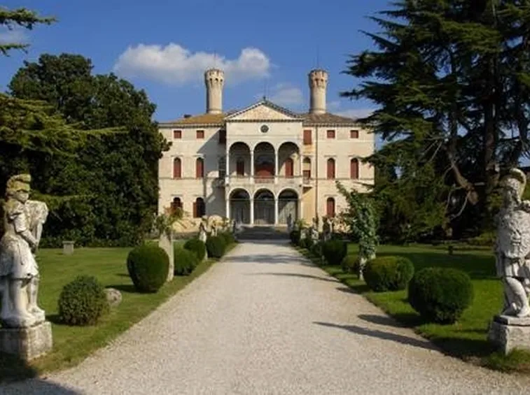 L'Entrata del Castello di Roncade