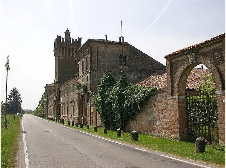 Una veduta del Castello di San Pelagio