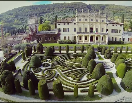 Una veduta di Villa Arvedi, dimora veneta del 1200
