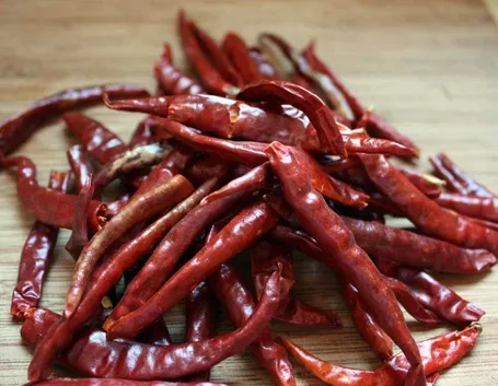 varietà di peperoncini: peperoncino de Arbol