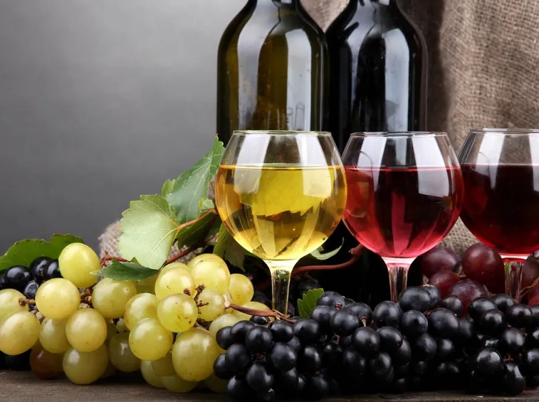 vino bianco e nero